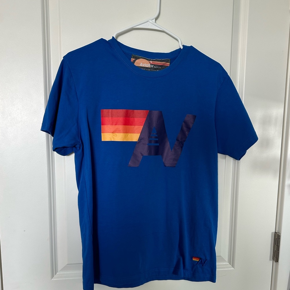 aviator nation tee with sticker